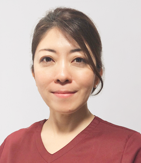 岩崎 明美